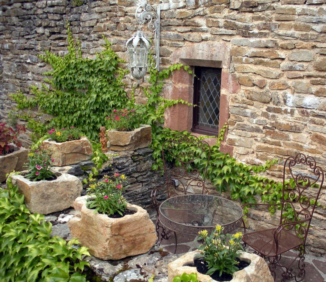 Chambre D'Hotes Au Chateau De Belcastel Belcastel  Exterior photo